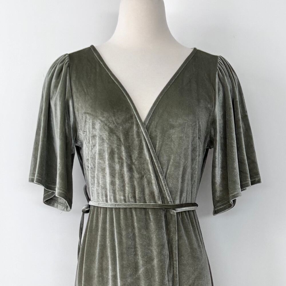 Baltic Born Meghan Velvet Wrap Maxi Dress Sage Green Short Bell Sleeves L NWT - Picture 3 of 13